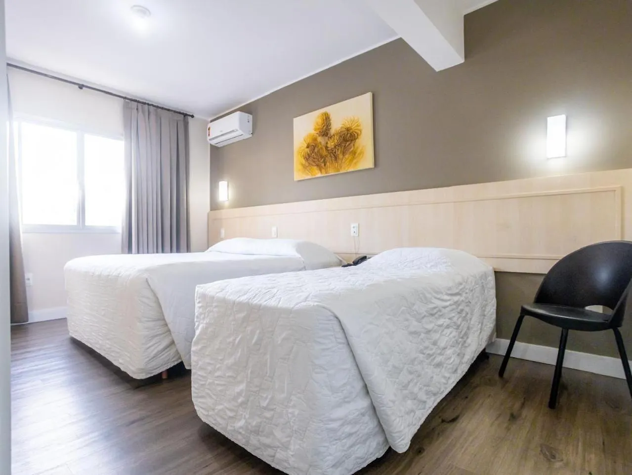 Hotel Rosenbrock Balneario Camboriu 3*,